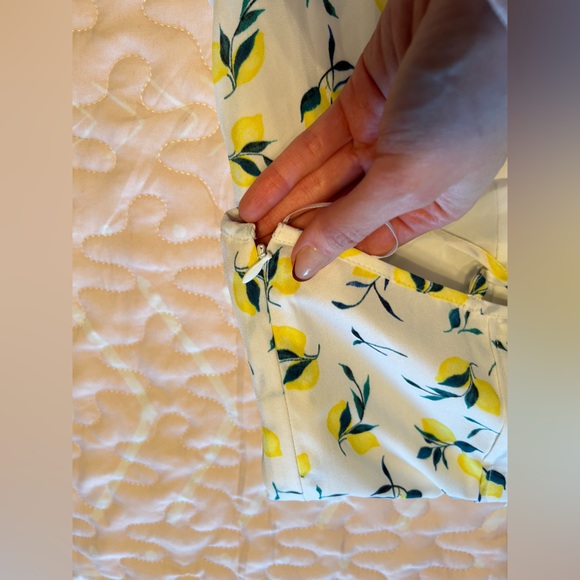 Banana Republic NWT White Lemon Print Midi Dress Size 10 Tall - Picture 9 of 11